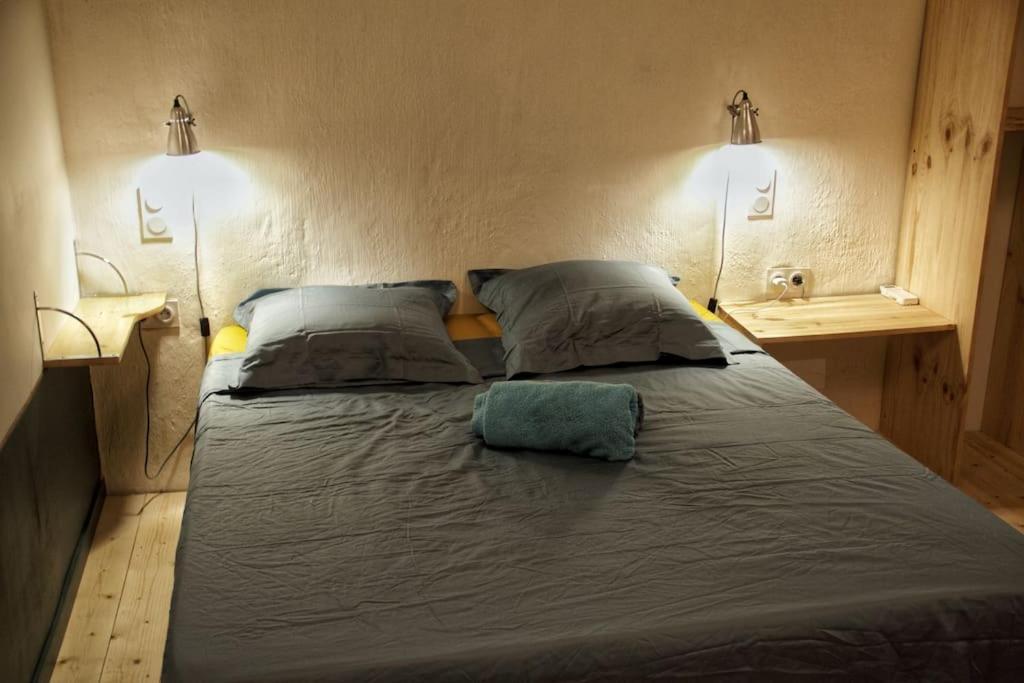 Apartment Artistic Loft, Downtown Montpellier, Wifi